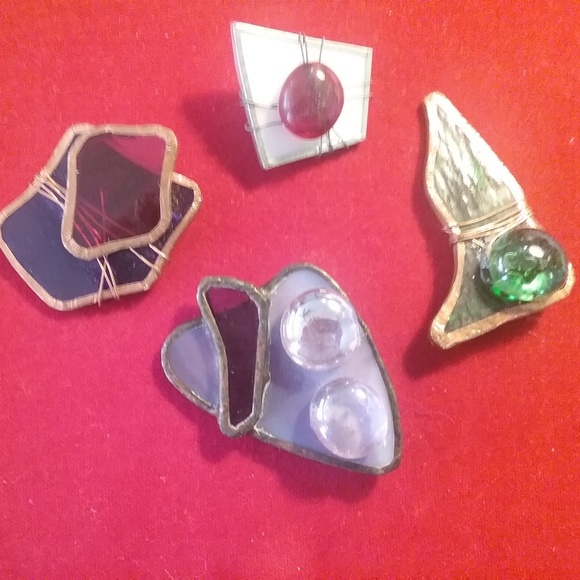 Stain Glass Brooches - Picture 2 of 6